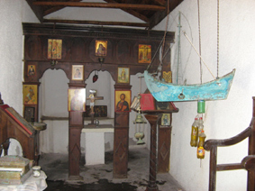 chapel in One House bay, Atokos