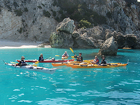 sea kayaking in Afales